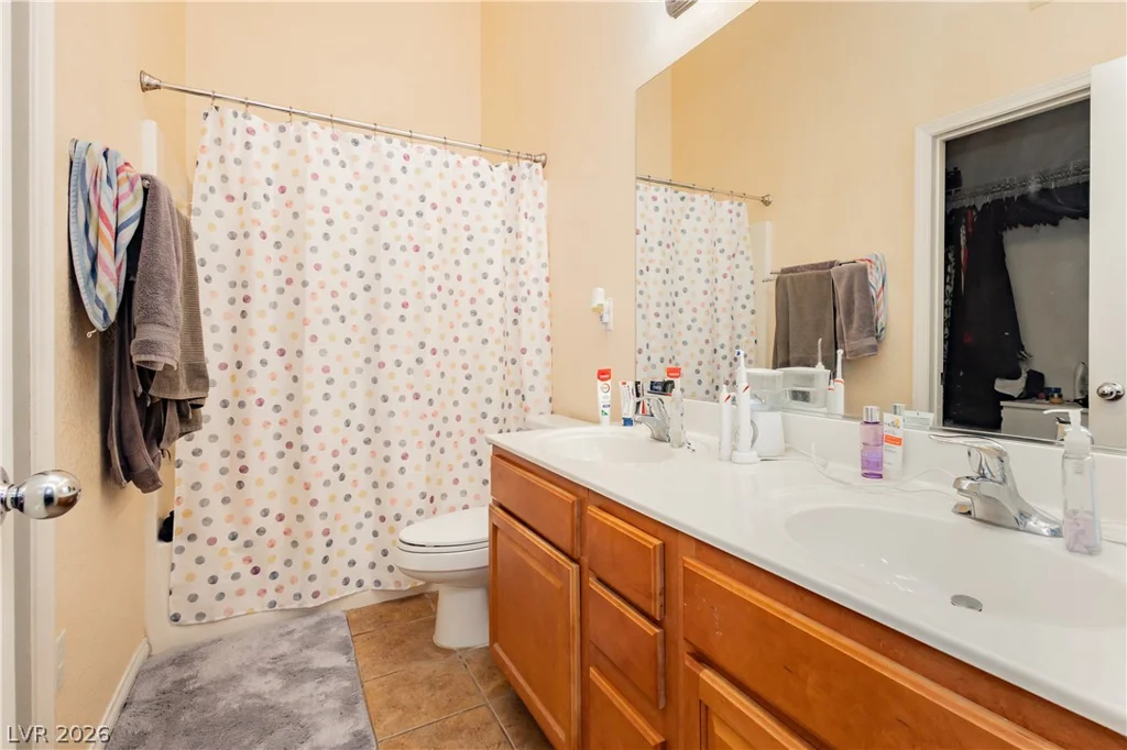 2742 Fountain Vista, Henderson, NV 89074