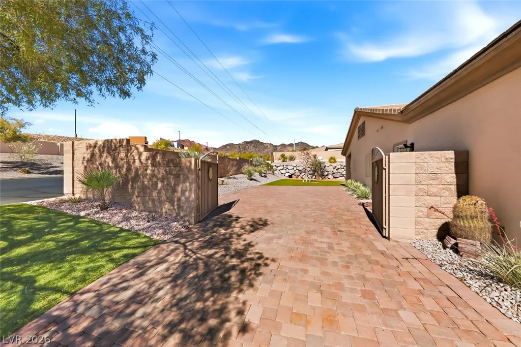 692 Magic Cove, Boulder City, NV 89005