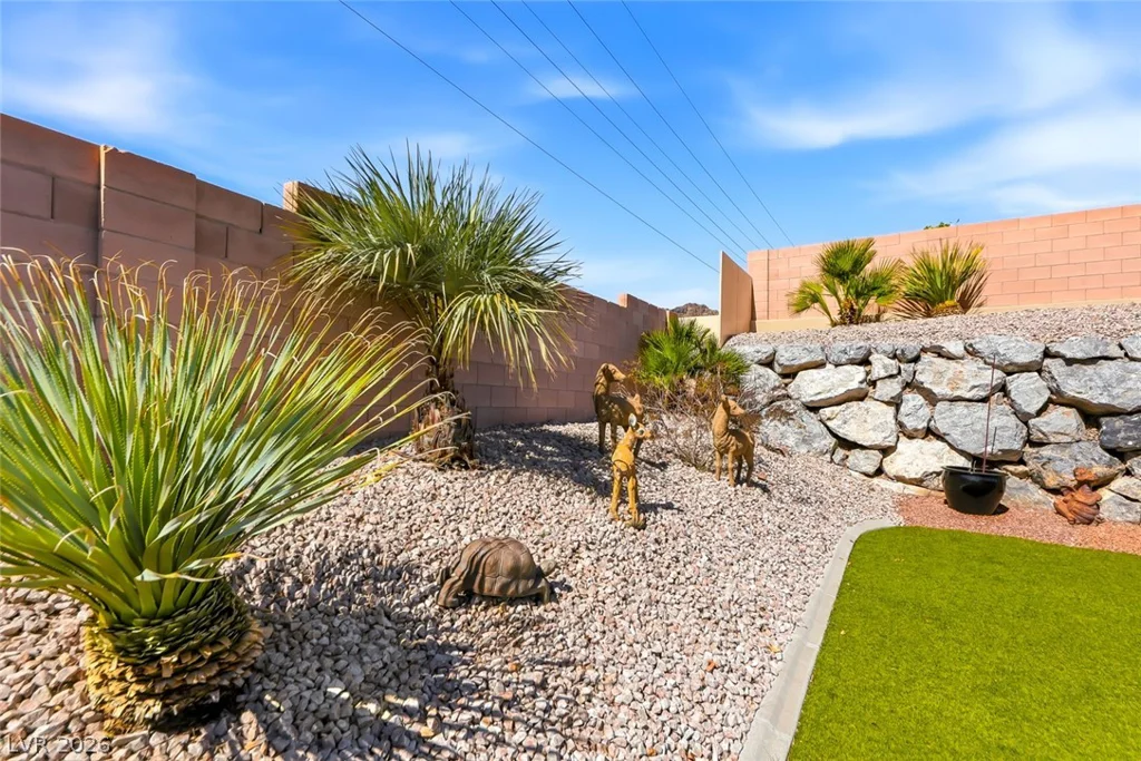 692 Magic Cove, Boulder City, NV 89005