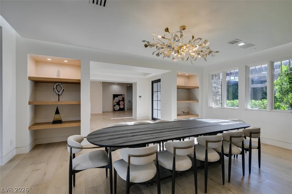 14 Promontory Ridge, Las Vegas, NV 89135
