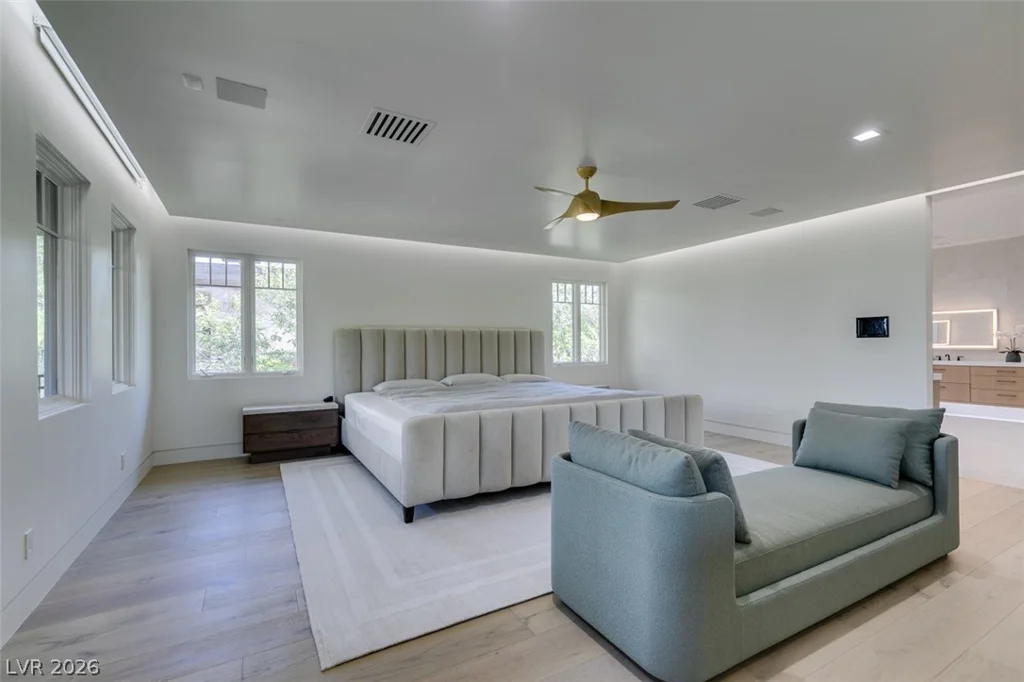 14 Promontory Ridge, Las Vegas, NV 89135