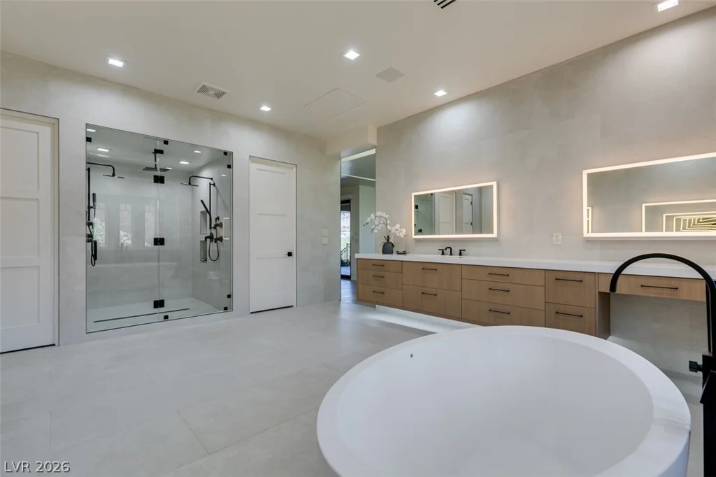 14 Promontory Ridge, Las Vegas, NV 89135