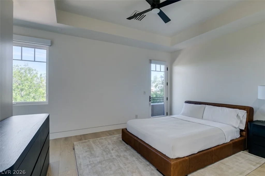 14 Promontory Ridge, Las Vegas, NV 89135