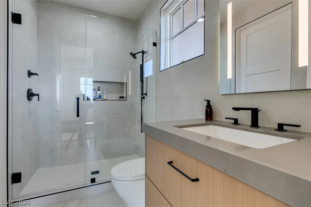 14 Promontory Ridge, Las Vegas, NV 89135