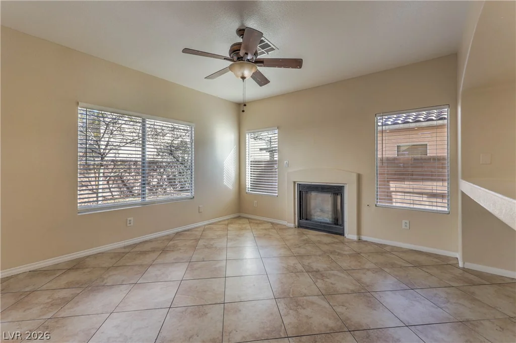 3792 Falcon Springs, Las Vegas, NV 89147