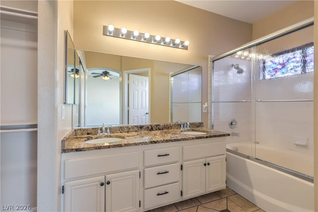 3792 Falcon Springs, Las Vegas, NV 89147
