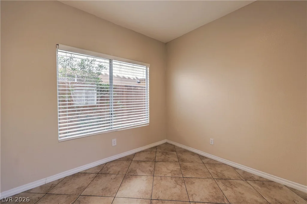 3792 Falcon Springs, Las Vegas, NV 89147