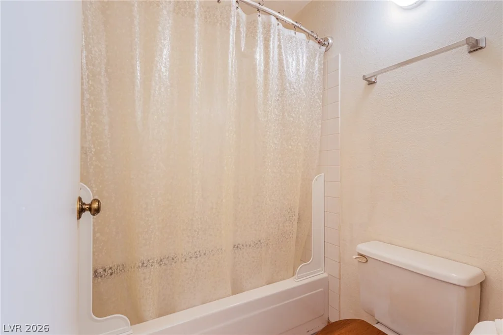 5568 Orchard, Las Vegas, NV 89110
