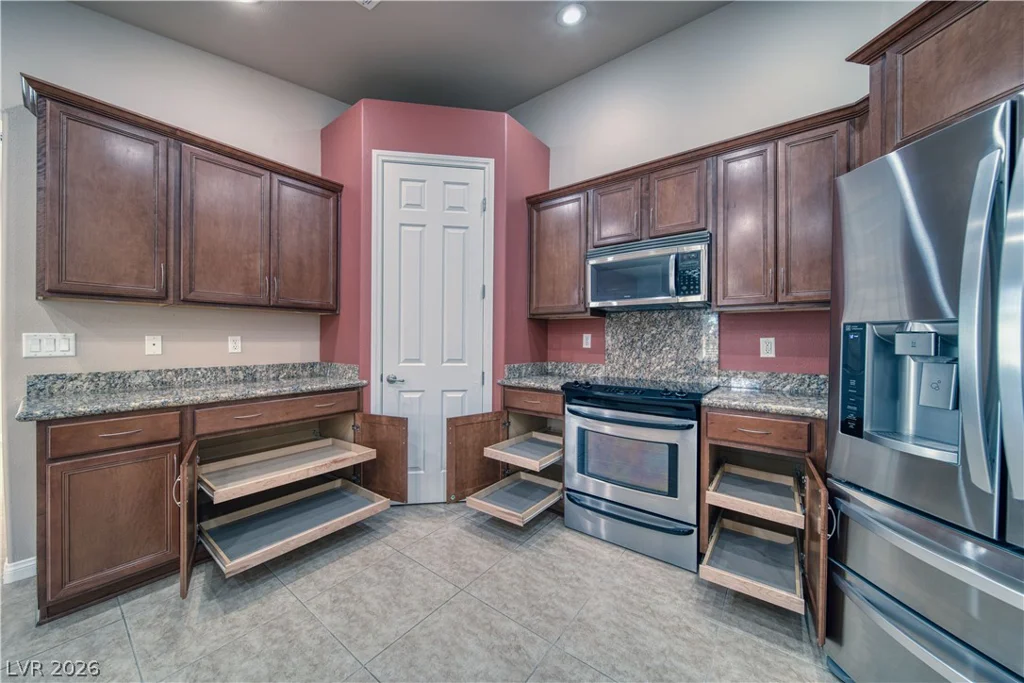 4891 Bakersmill, Pahrump, NV 89061