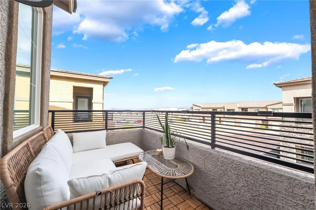 328 Owens Peak, Henderson, NV 89015