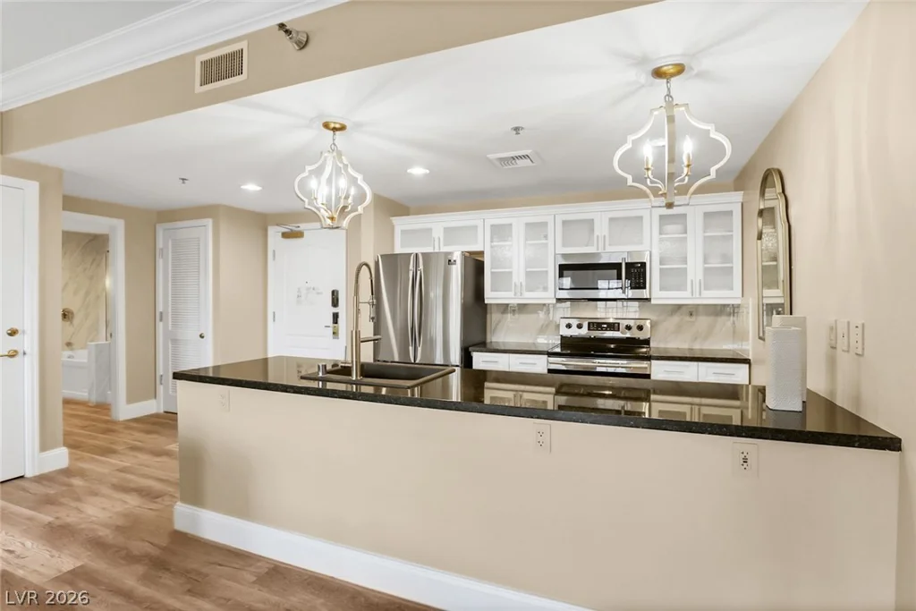 30 Strada Di Villaggio, Henderson, NV 89011