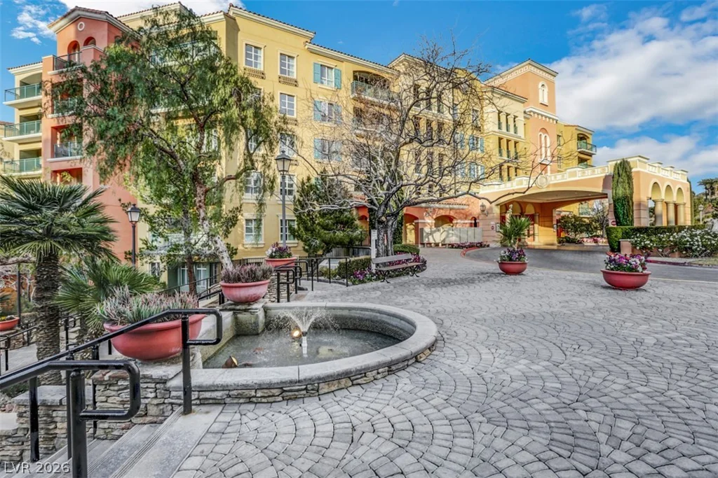 30 Strada Di Villaggio, Henderson, NV 89011