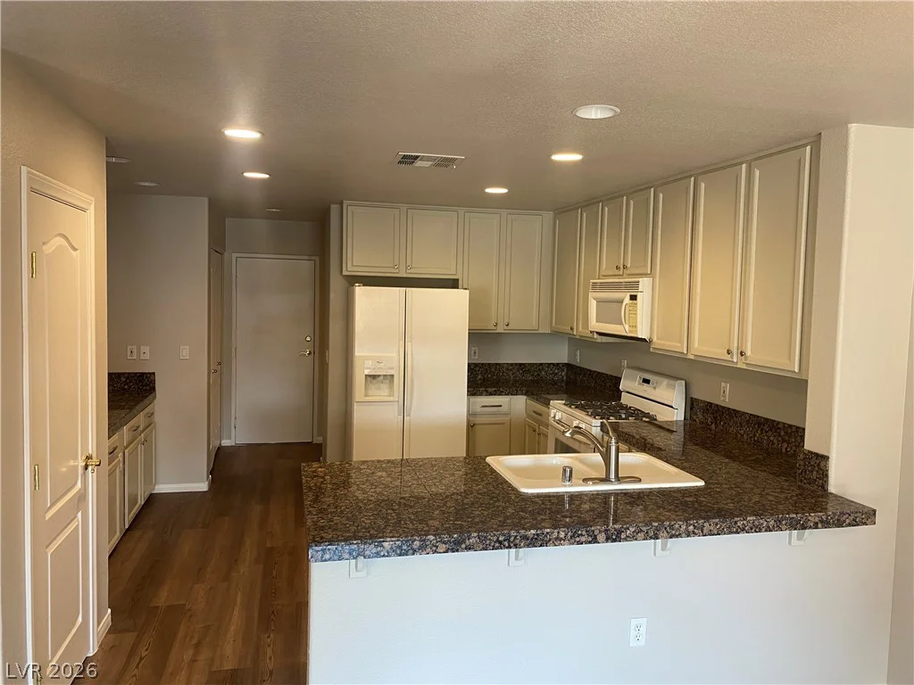 7255 Diamond Canyon, Las Vegas, NV 89149