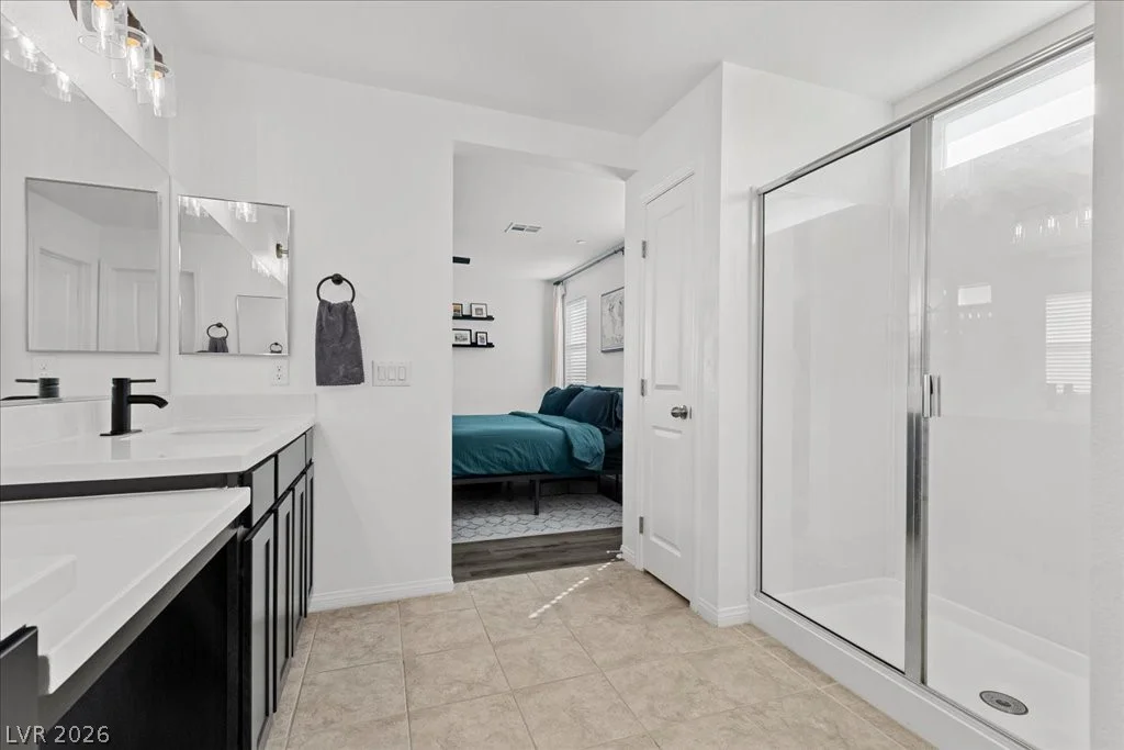 10399 Bagg, Las Vegas, NV 89166