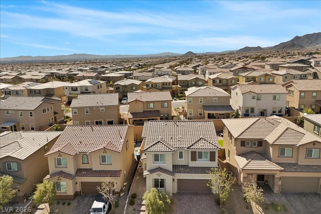 10399 Bagg, Las Vegas, NV 89166