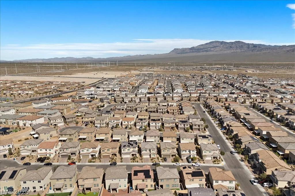 10399 Bagg, Las Vegas, NV 89166