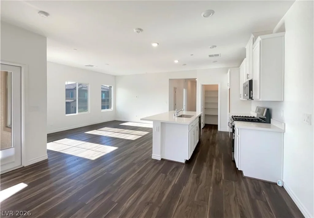 216 Callen Falls, Henderson, NV 89011