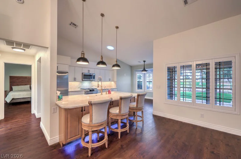 5300 Singing Hills, Las Vegas, NV 89130