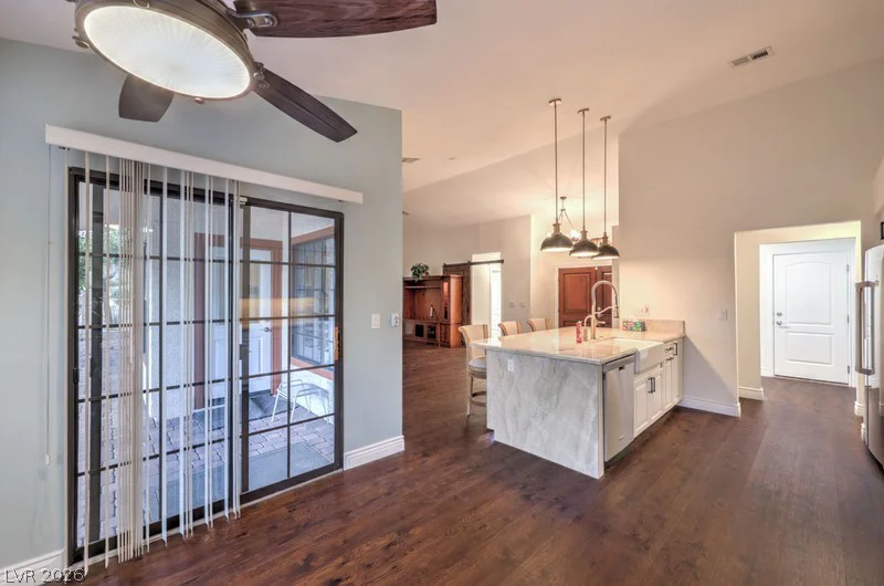 5300 Singing Hills, Las Vegas, NV 89130