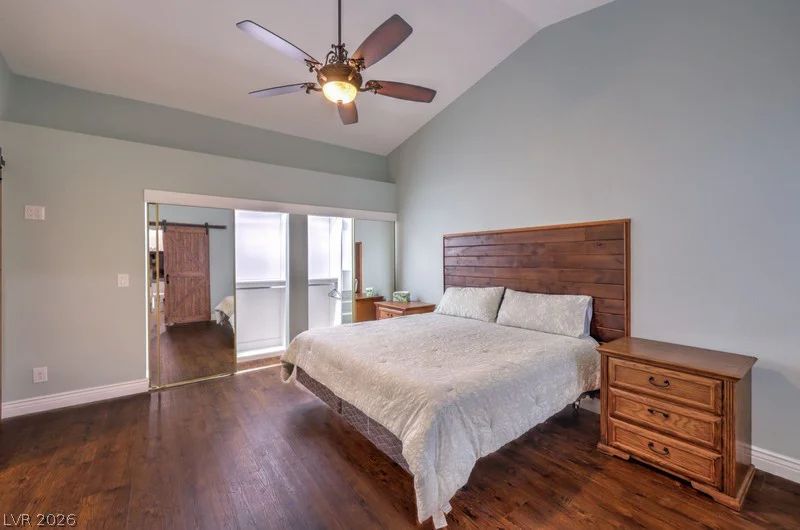 5300 Singing Hills, Las Vegas, NV 89130