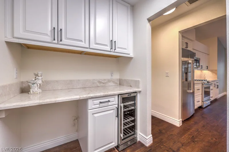 5300 Singing Hills, Las Vegas, NV 89130