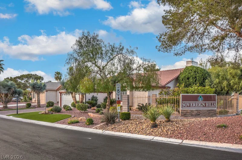 5300 Singing Hills, Las Vegas, NV 89130