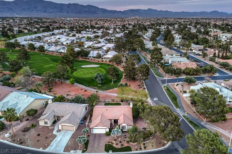 5300 Singing Hills, Las Vegas, NV 89130