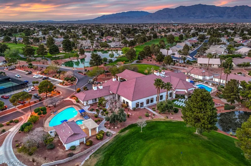 5300 Singing Hills, Las Vegas, NV 89130