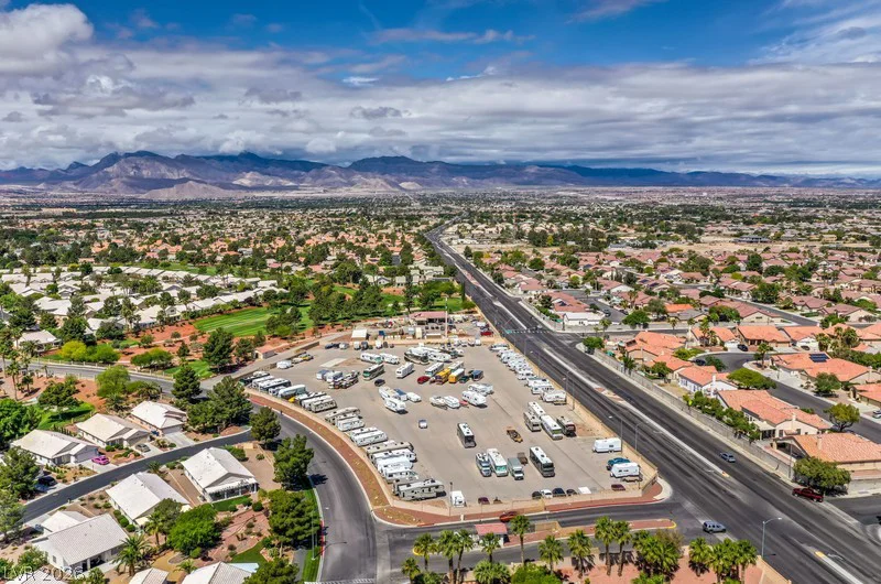 5300 Singing Hills, Las Vegas, NV 89130