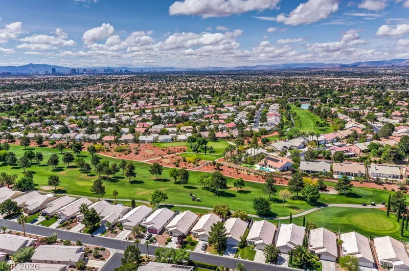 5300 Singing Hills, Las Vegas, NV 89130