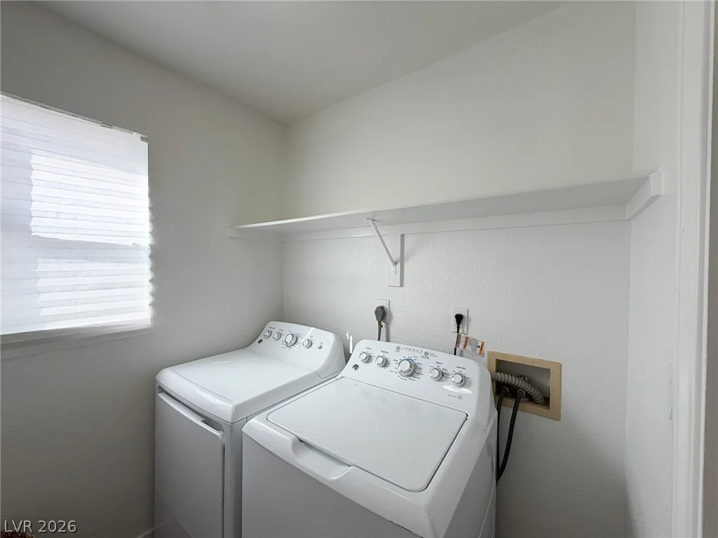 2305 Hedgewood, North Las Vegas, NV 89032