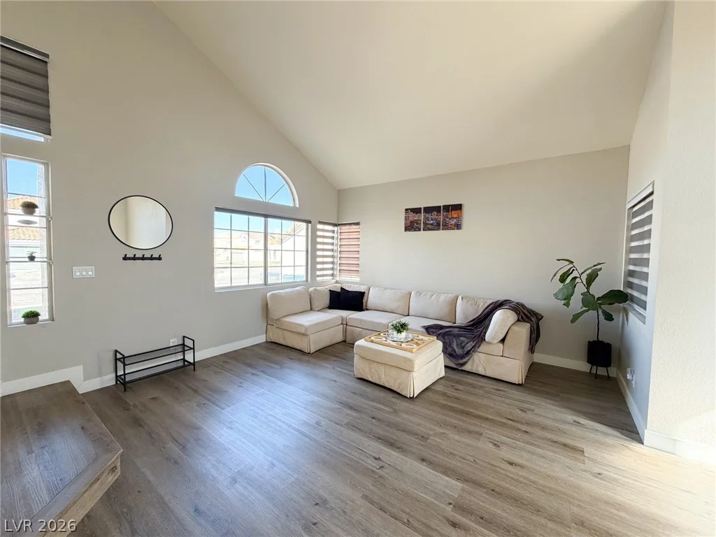 2305 Hedgewood, North Las Vegas, NV 89032