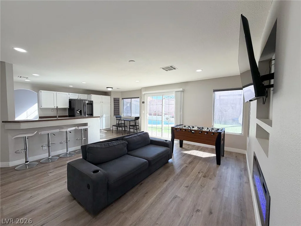 2305 Hedgewood, North Las Vegas, NV 89032