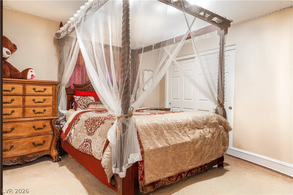 8867 Bonneville Peak, Las Vegas, NV 89148