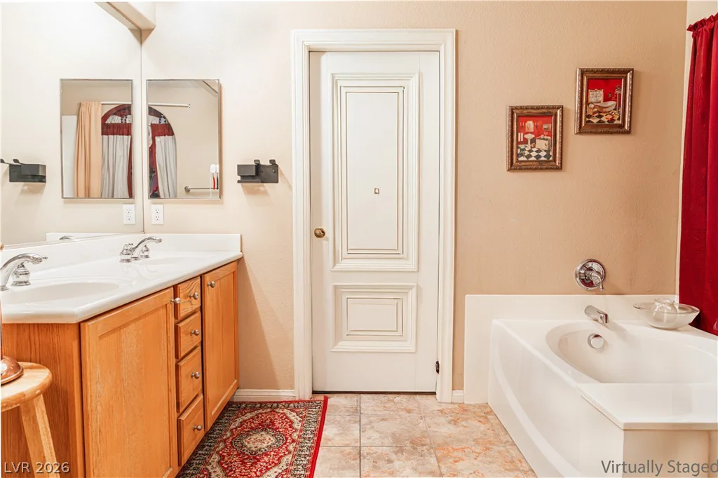8867 Bonneville Peak, Las Vegas, NV 89148