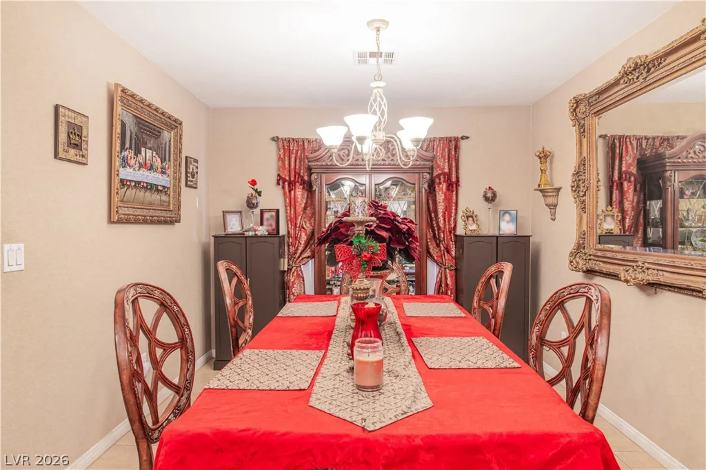 8867 Bonneville Peak, Las Vegas, NV 89148