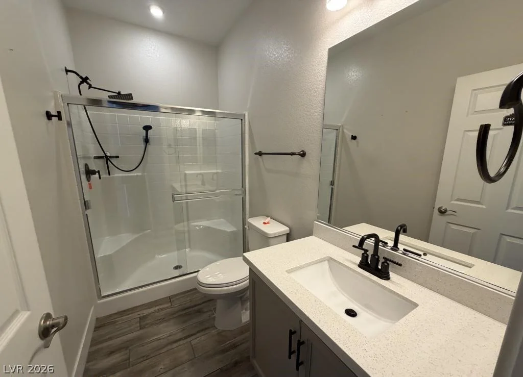2922 Carothers, North Las Vegas, NV 89032