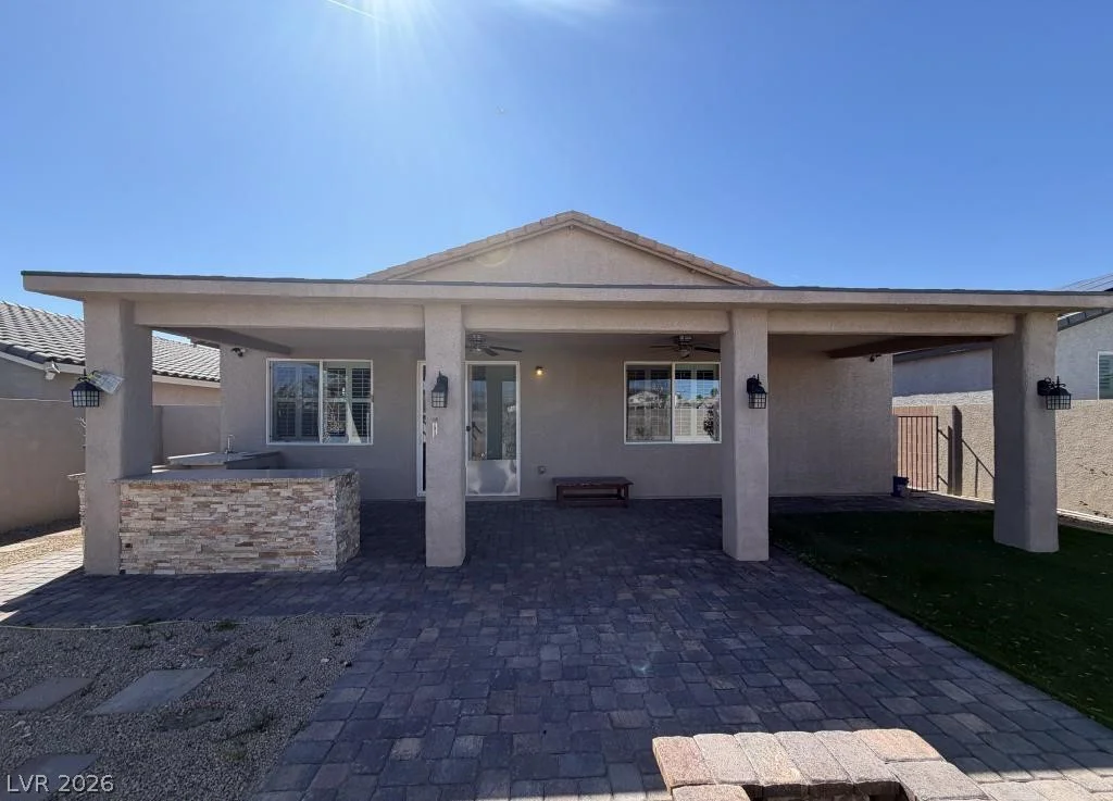 2922 Carothers, North Las Vegas, NV 89032