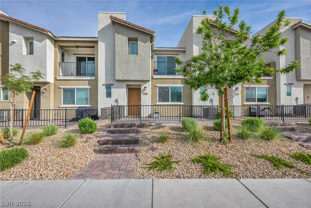 2645 Wimbledon White, North Las Vegas, NV 89086