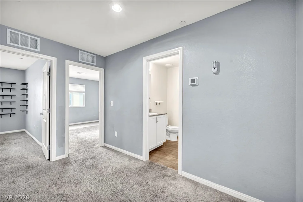 2645 Wimbledon White, North Las Vegas, NV 89086