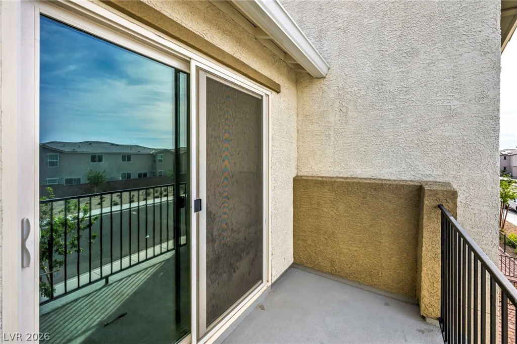 2645 Wimbledon White, North Las Vegas, NV 89086