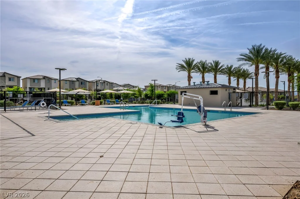 2645 Wimbledon White, North Las Vegas, NV 89086