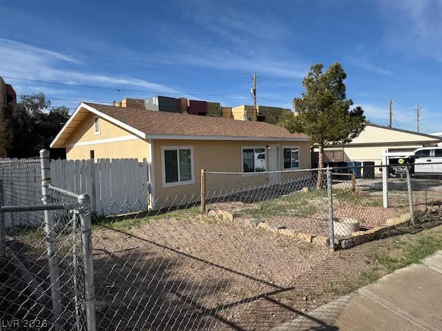 54 Wyoming, Henderson, NV 89015