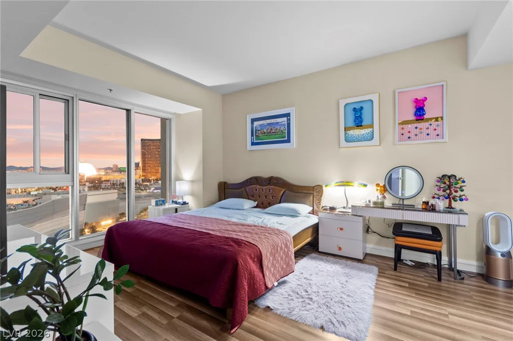 2700 Las Vegas, Las Vegas, NV 89109