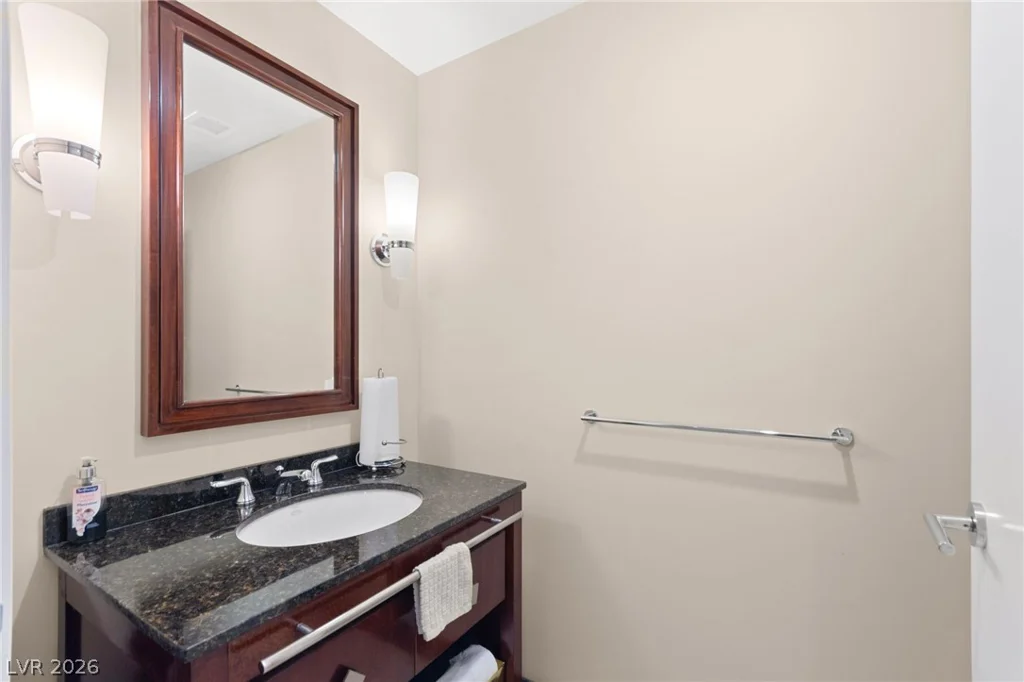 2700 Las Vegas, Las Vegas, NV 89109