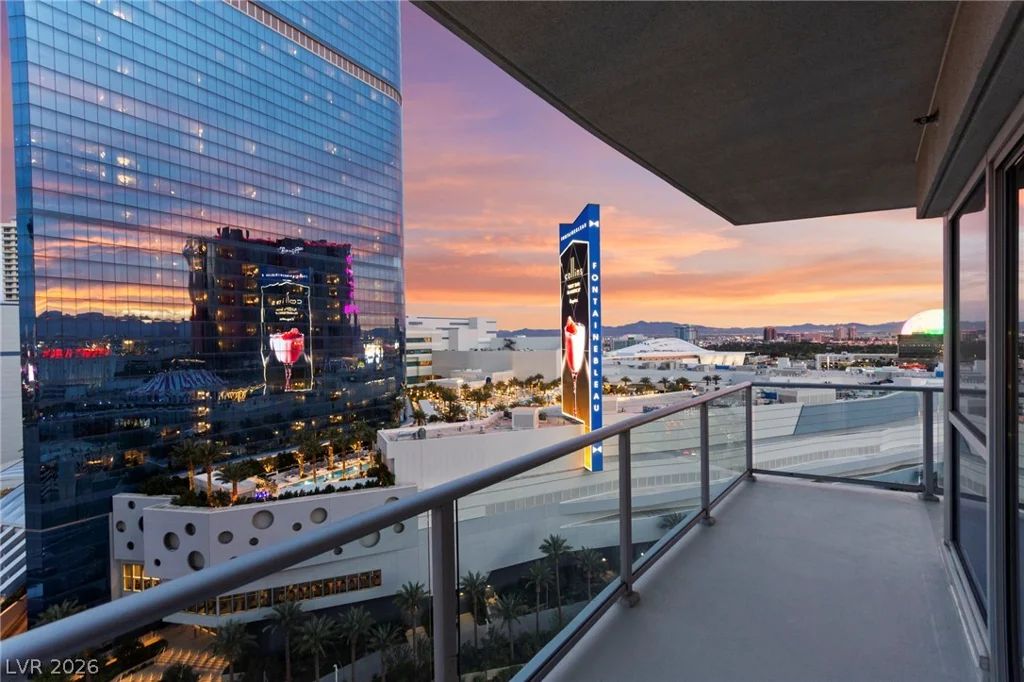 2700 Las Vegas, Las Vegas, NV 89109