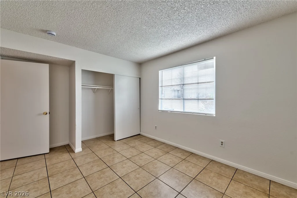 2777 Aarondavid, Las Vegas, NV 89121