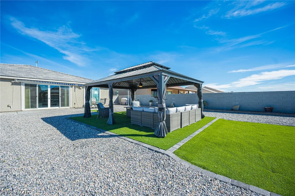 6350 Sundance, Pahrump, NV 89061