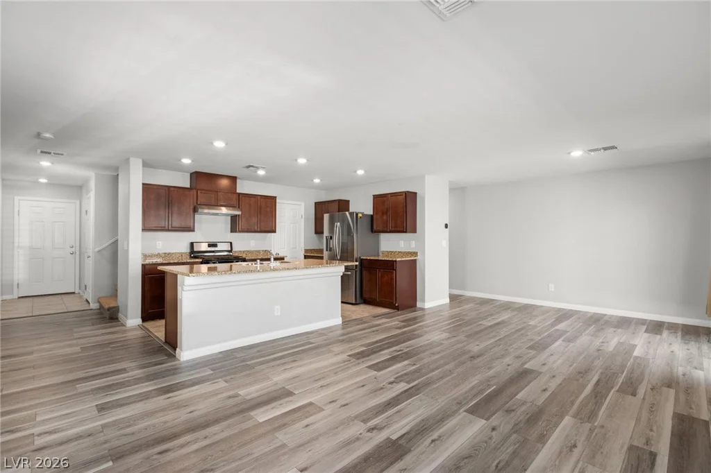 2951 Saltillo, Las Vegas, NV 89121