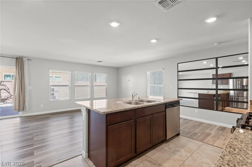 2951 Saltillo, Las Vegas, NV 89121